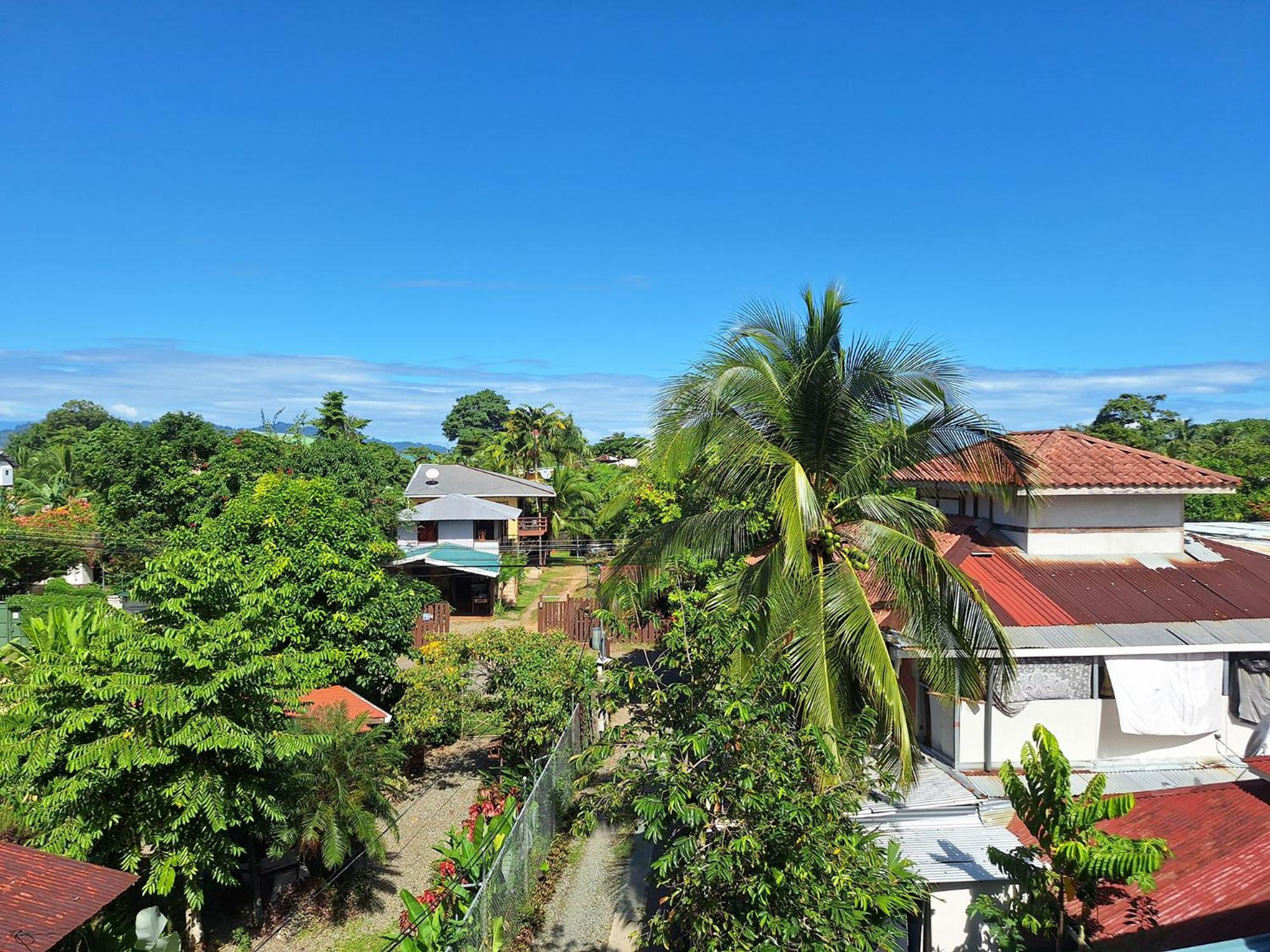 Infiniti Hotel Puerto Viejo de Talamanca エクステリア 写真
