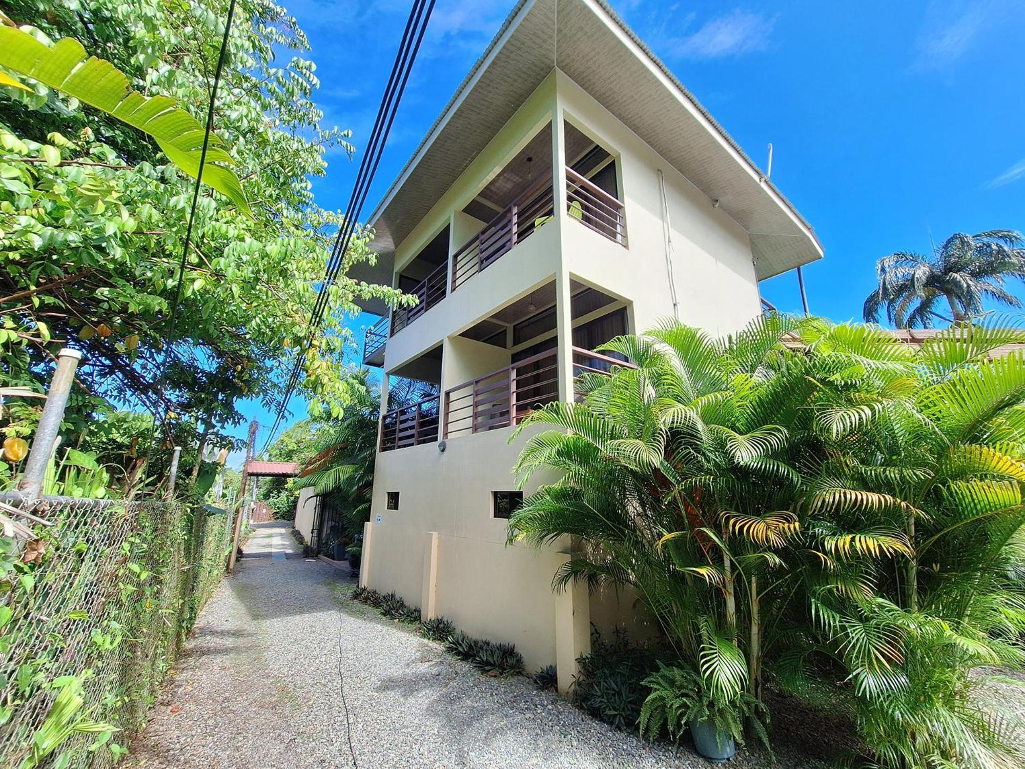Infiniti Hotel Puerto Viejo de Talamanca エクステリア 写真