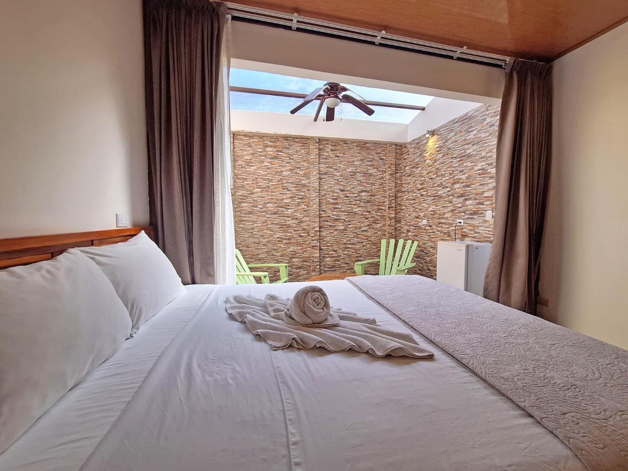 Infiniti Hotel Puerto Viejo de Talamanca エクステリア 写真