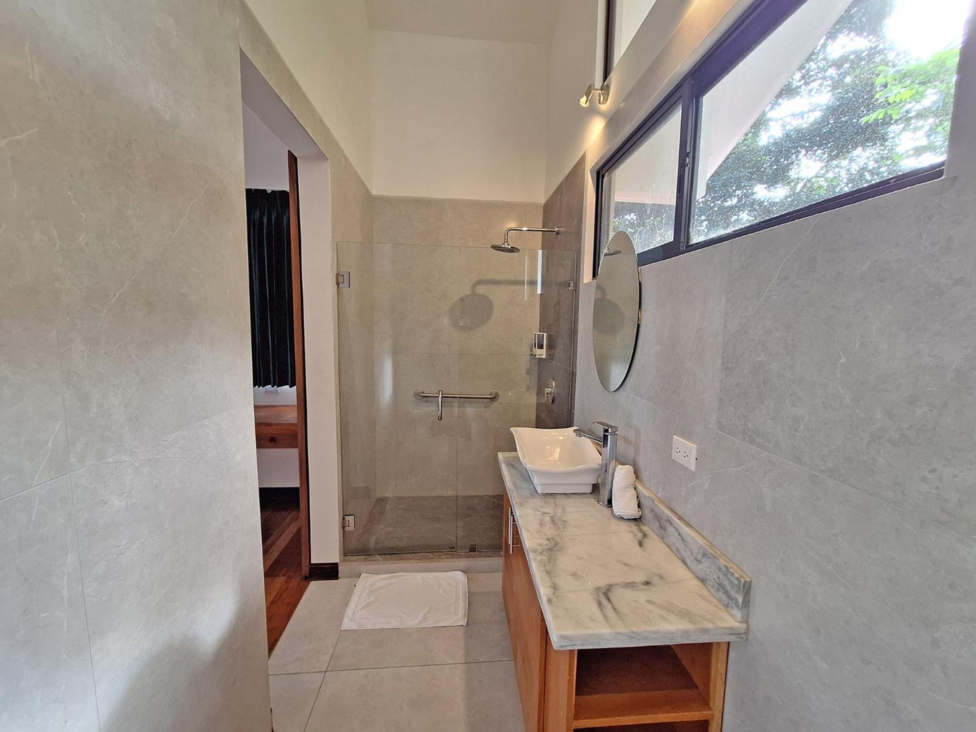 Infiniti Hotel Puerto Viejo de Talamanca エクステリア 写真