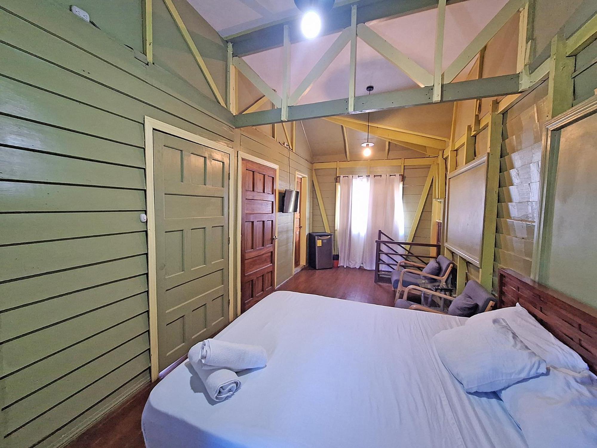Infiniti Hotel Puerto Viejo de Talamanca エクステリア 写真