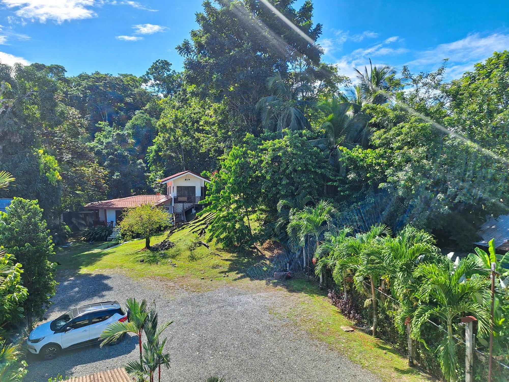 Infiniti Hotel Puerto Viejo de Talamanca エクステリア 写真